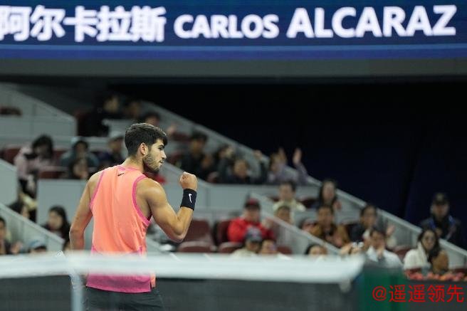 中网男单正赛次日阿尔卡拉斯开门红 瓦林卡出局