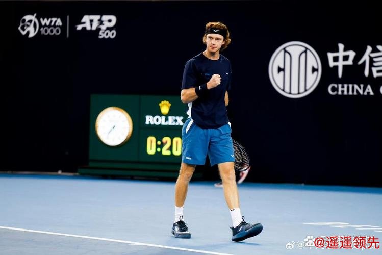 中网男单正赛第5日TOP3种子进4强 卢布列夫出局